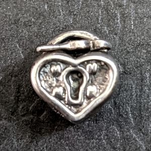 AUTHENTIC Pandora Heart Lock charm
